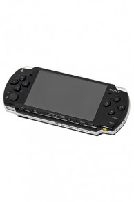 PSP (Playstation Portabil) 2004